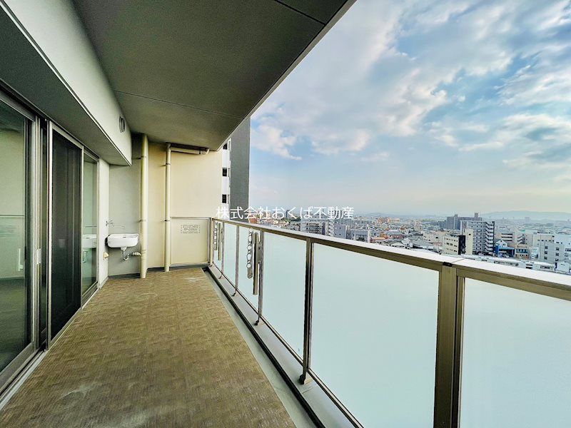 �y�x�����_�z�@