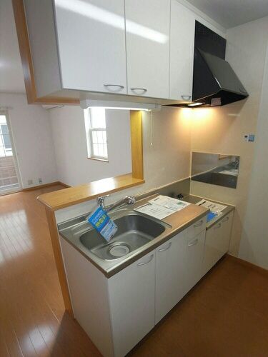 �y�L�b�`���z�@