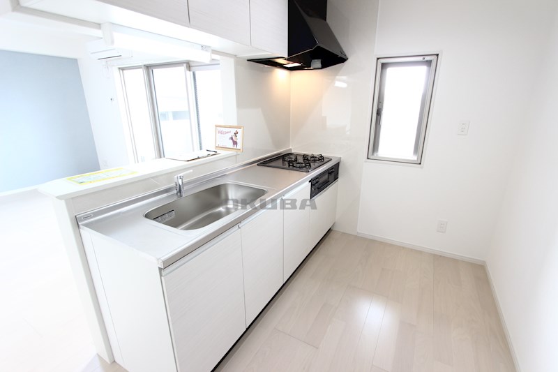 �y�L�b�`���z�@