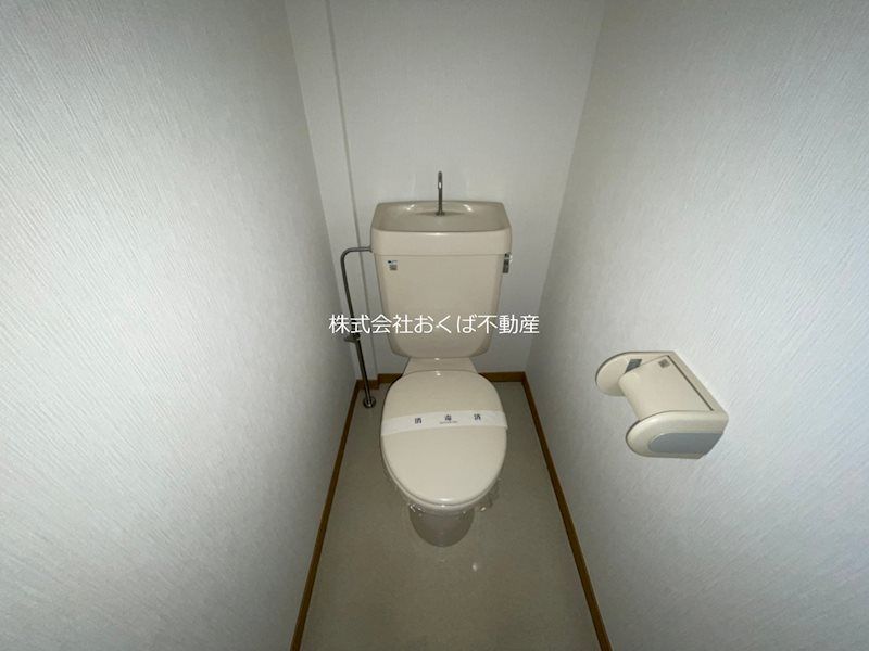 �y�g�C���z�@