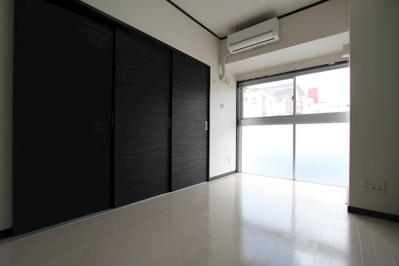 �y���̑������E�X�y�[�X�z�@