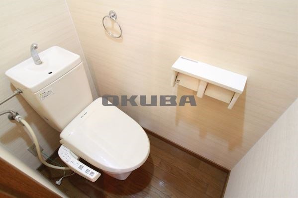 �y�g�C���z�@