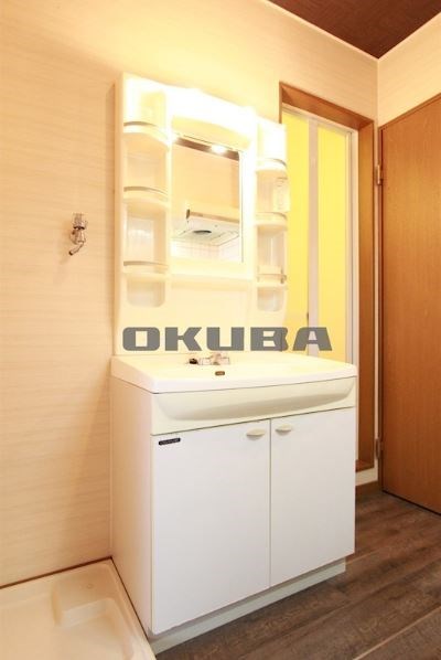 �y���ʏ��z�@