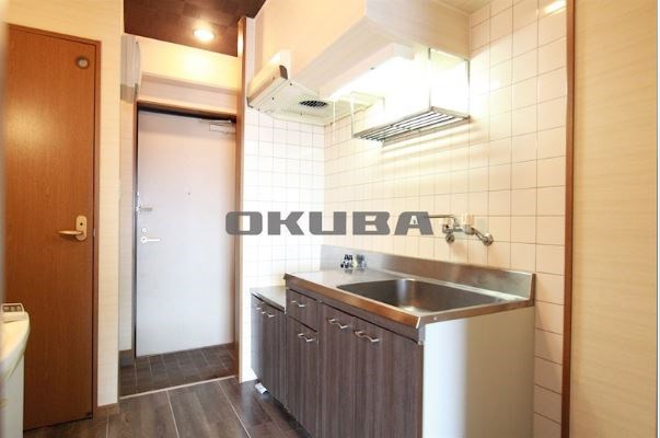 �y�L�b�`���z�@