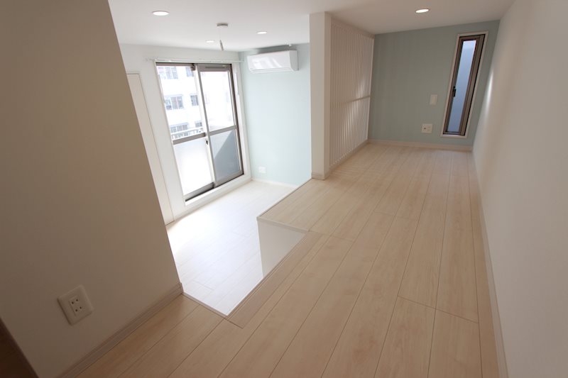 �y���̑������E�X�y�[�X�z�@���C���[�W�ł�