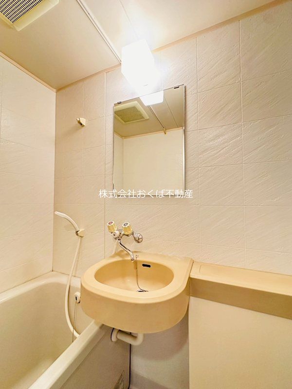 �y���ʏ��z�@