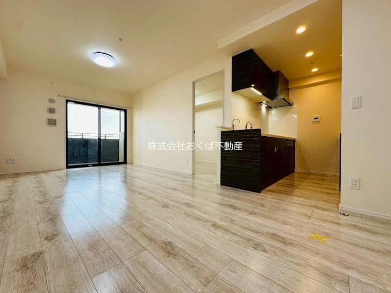 �y���ԁE���r���O�z�@