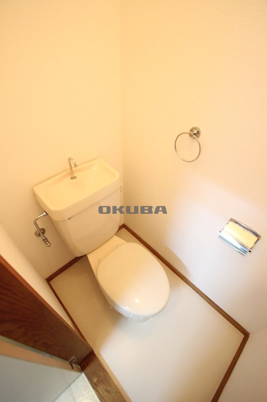 �y�g�C���z�@