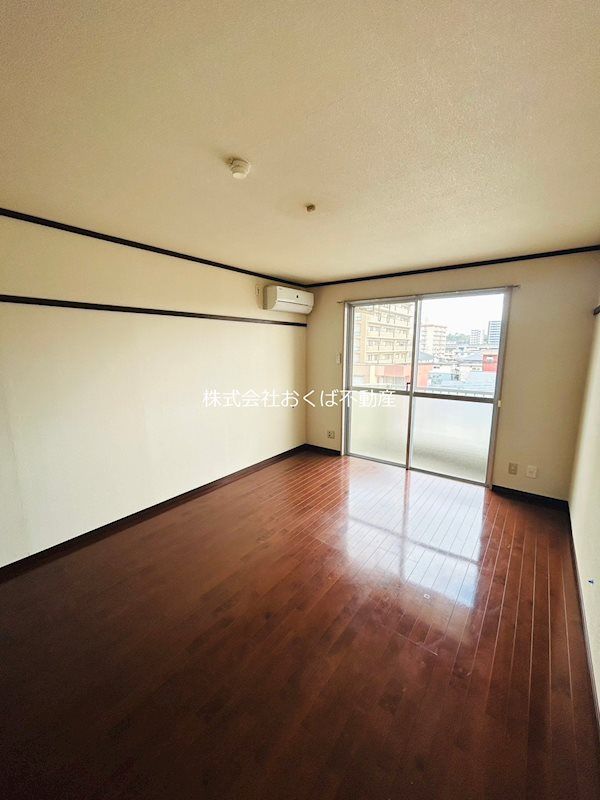 �y�Q���z�@