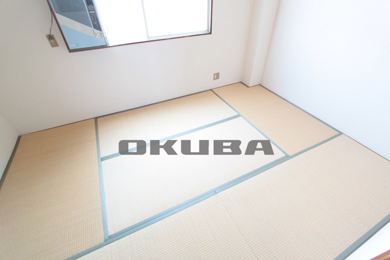 �y�Q���z�@