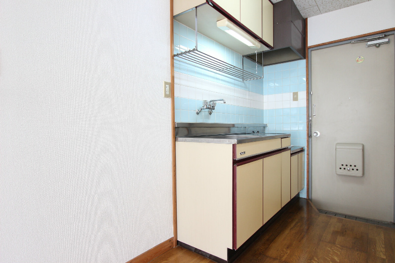 �y�L�b�`���z�@