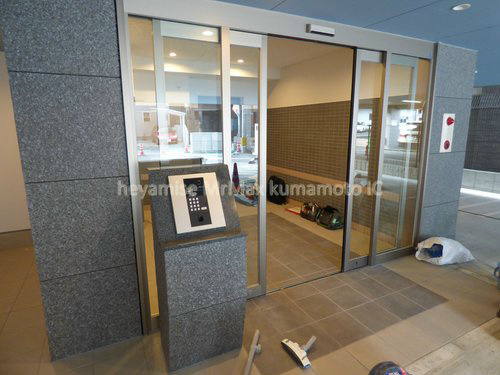 �y�G���g�����X�z�@