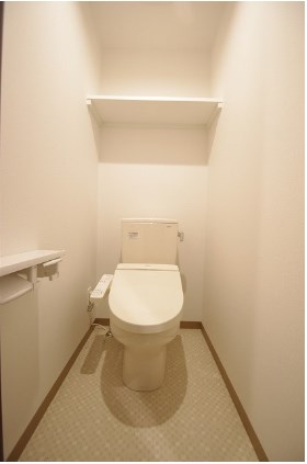 �y�g�C���z�@