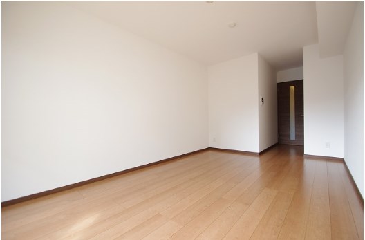 �y���ԁE���r���O�z�@