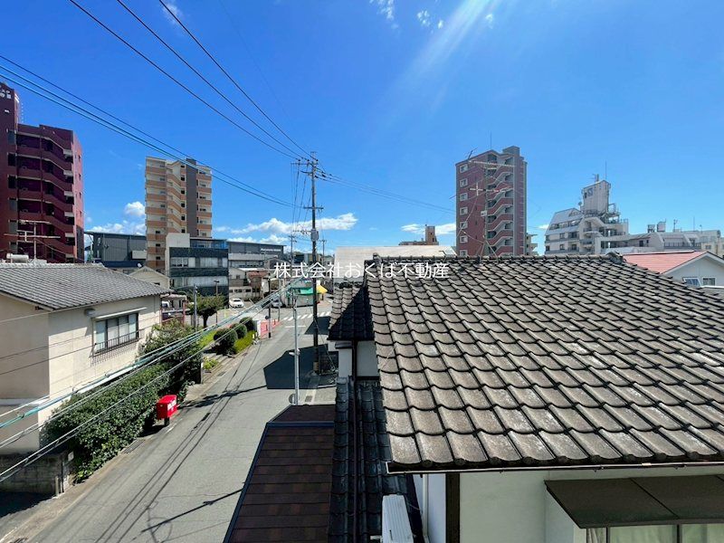 �y���]�z�@