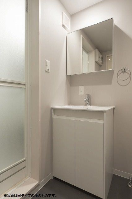 �y���ʏ��z�@