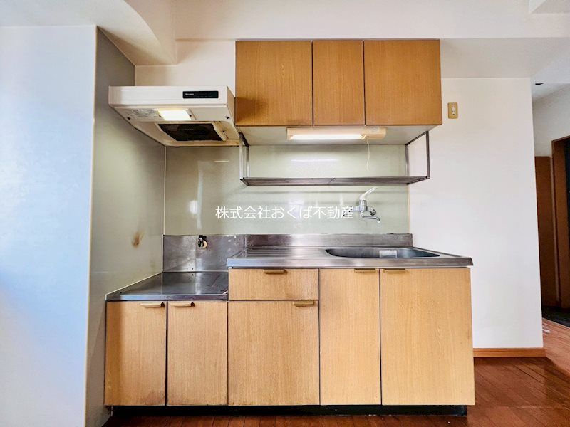 �y�L�b�`���z�@