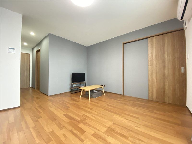 �y���ԁE���r���O�z�@