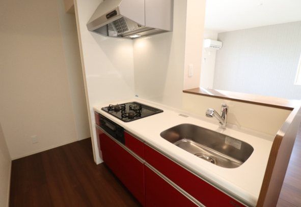 �y�L�b�`���z�@