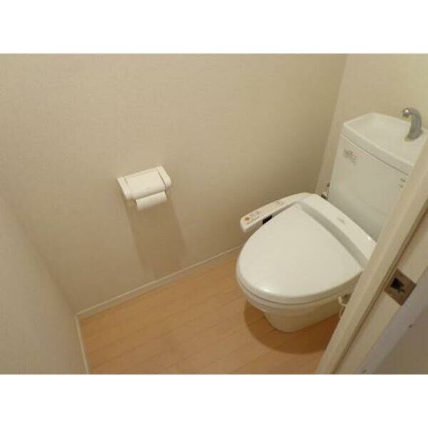 �y�g�C���z�@