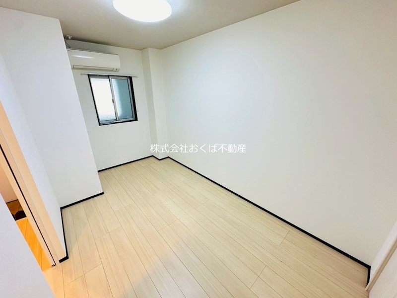 �y�Q���z�@