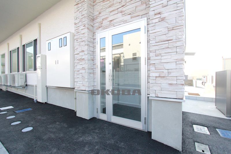 �y�G���g�����X�z�@