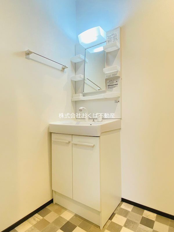 �y���ʏ��z�@