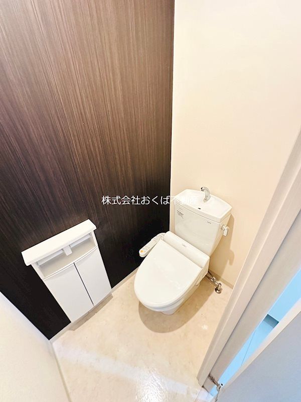 �y�g�C���z�@