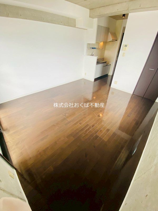 �y�Q���z�@