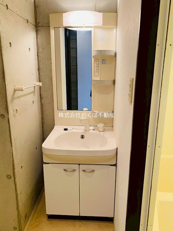 �y���ʏ��z�@