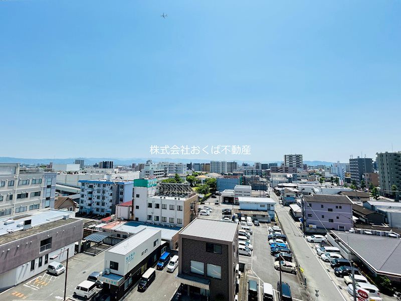 �y���]�z�@