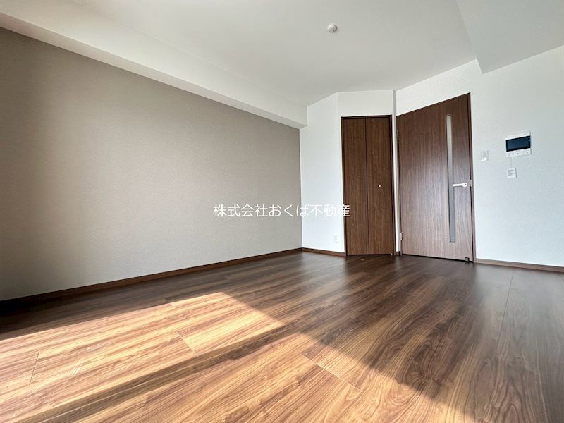 �y�Q���z�@