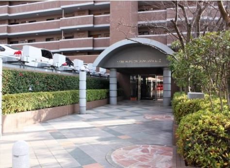 �y�G���g�����X�z�@