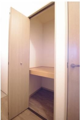 �y���[�z�@