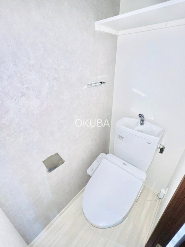 �y�g�C���z�@�E�H�V�����b�g�t��