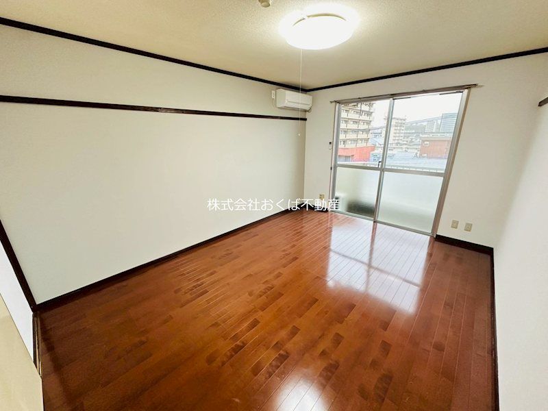 �y�Q���z�@