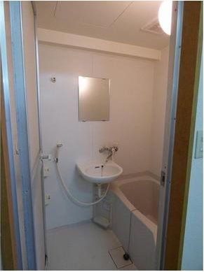 �y���ʏ��z�@