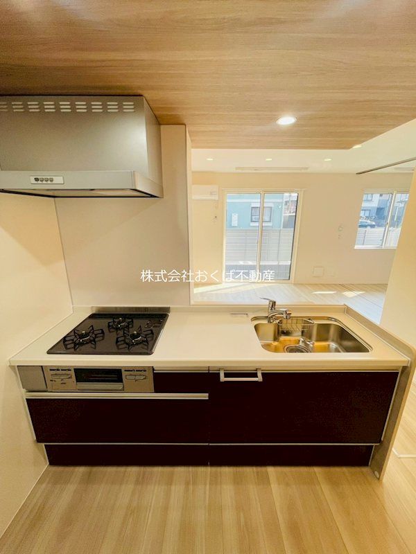 �y�L�b�`���z�@