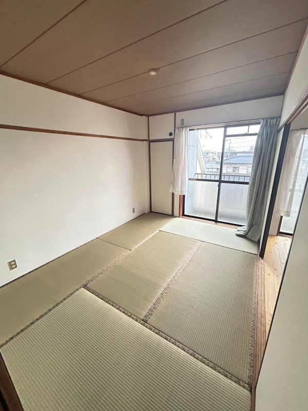 �y���̑��ݔ��z�@