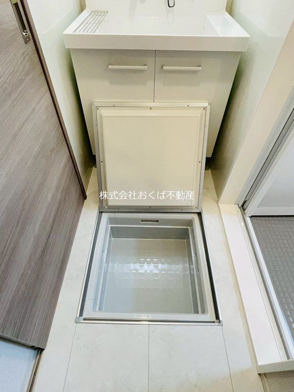 �y���[�z�@