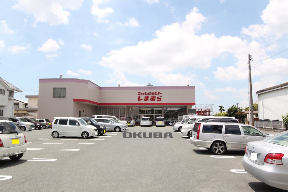 �y���Ӂz�@�t�@�b�V�����Z���^�[���܂ނ� ����X 481m