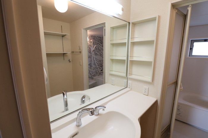 �y���ʏ��z�@