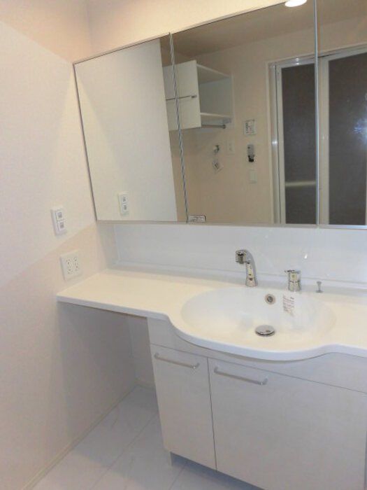 �y���ʏ��z�@