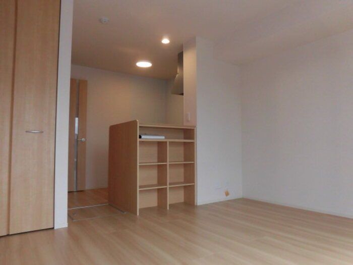 �y���ԁE���r���O�z�@