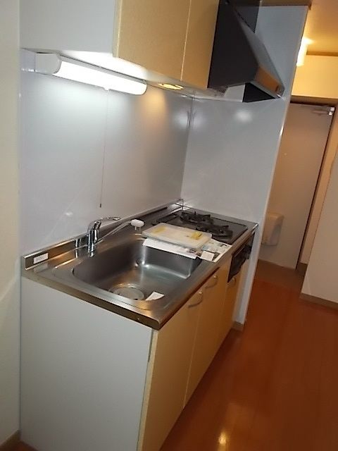 �y�L�b�`���z�@