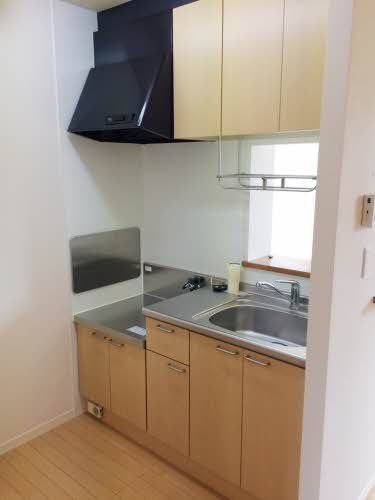 �y�L�b�`���z�@