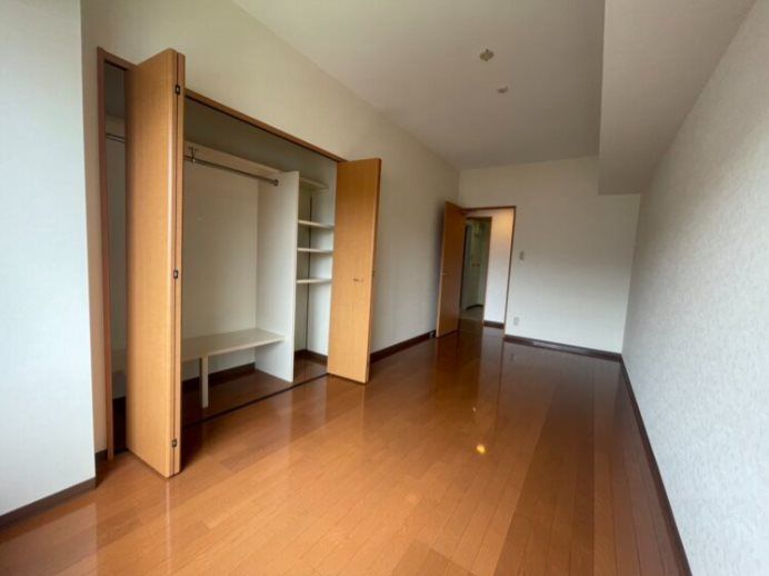 �y�Q���z�@