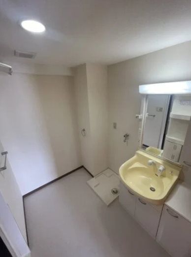 �y���ʏ��z�@