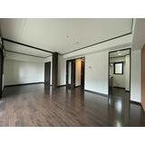 �y���ԁE���r���O�z�@