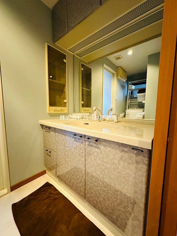 �y���ʏ��z�@